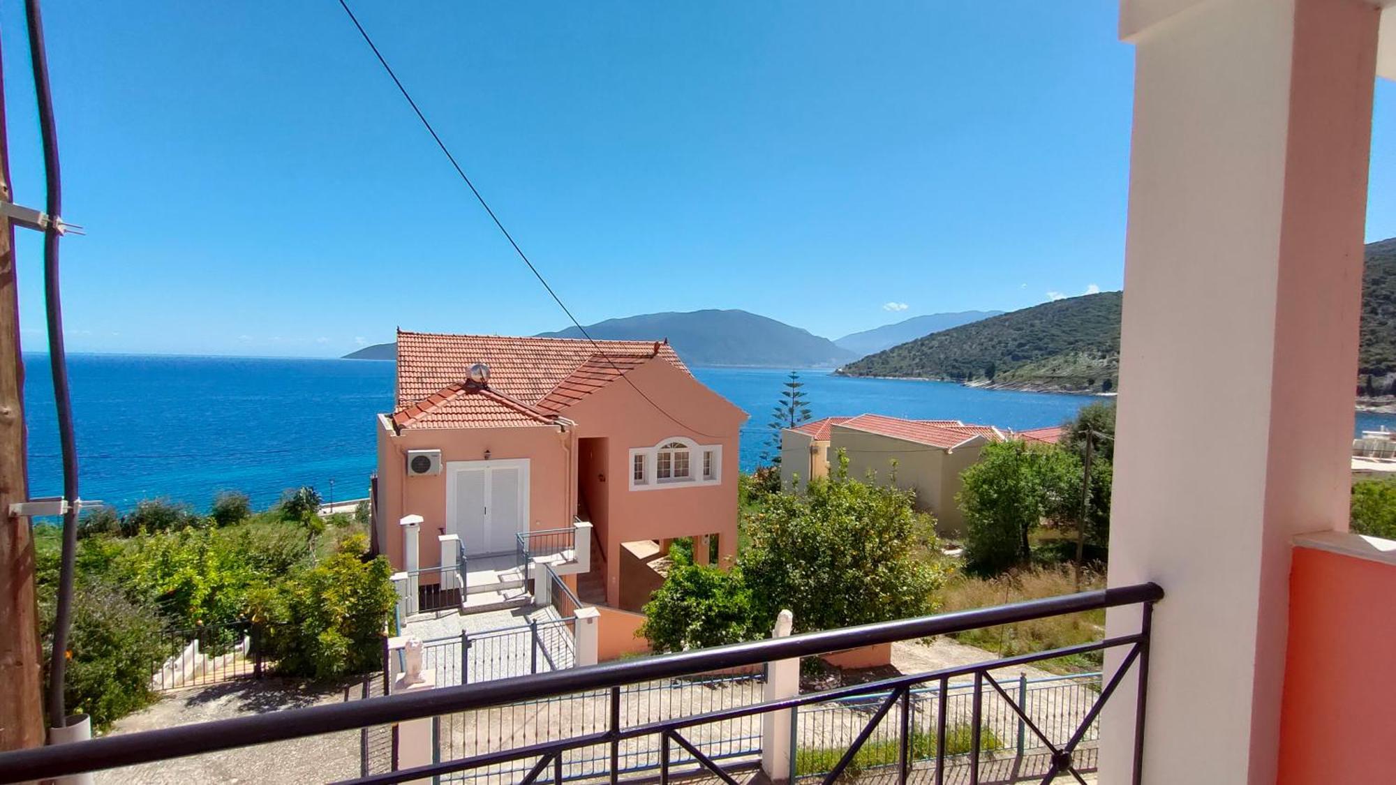 Mema'S Apartment Αγία Ευφημία Δωμάτιο φωτογραφία