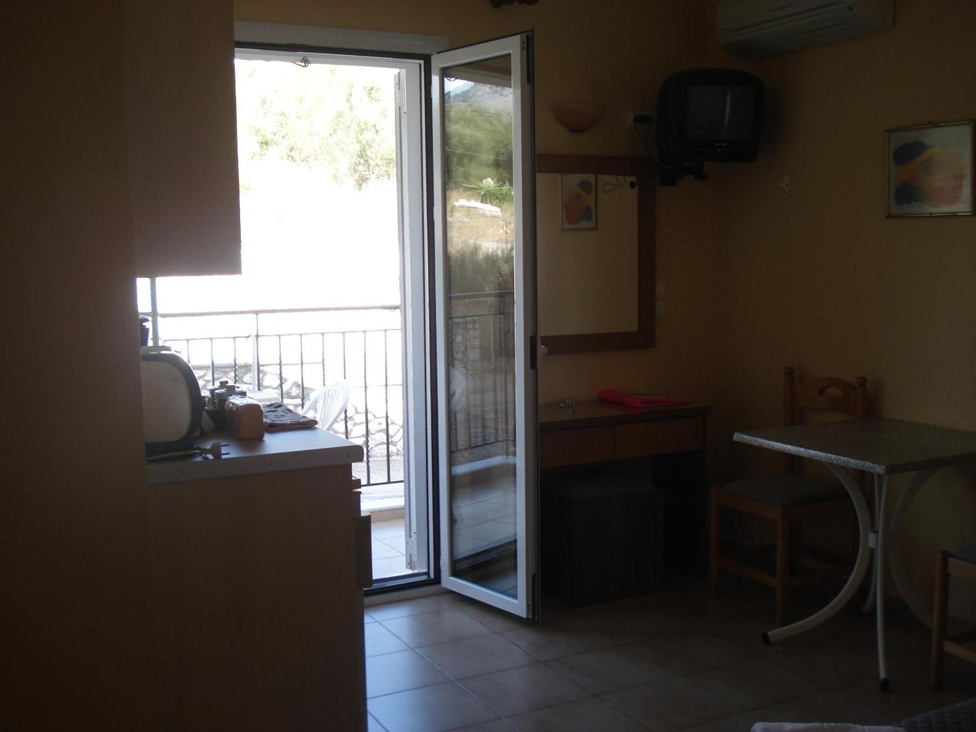 Mema'S Apartment Αγία Ευφημία Εξωτερικό φωτογραφία
