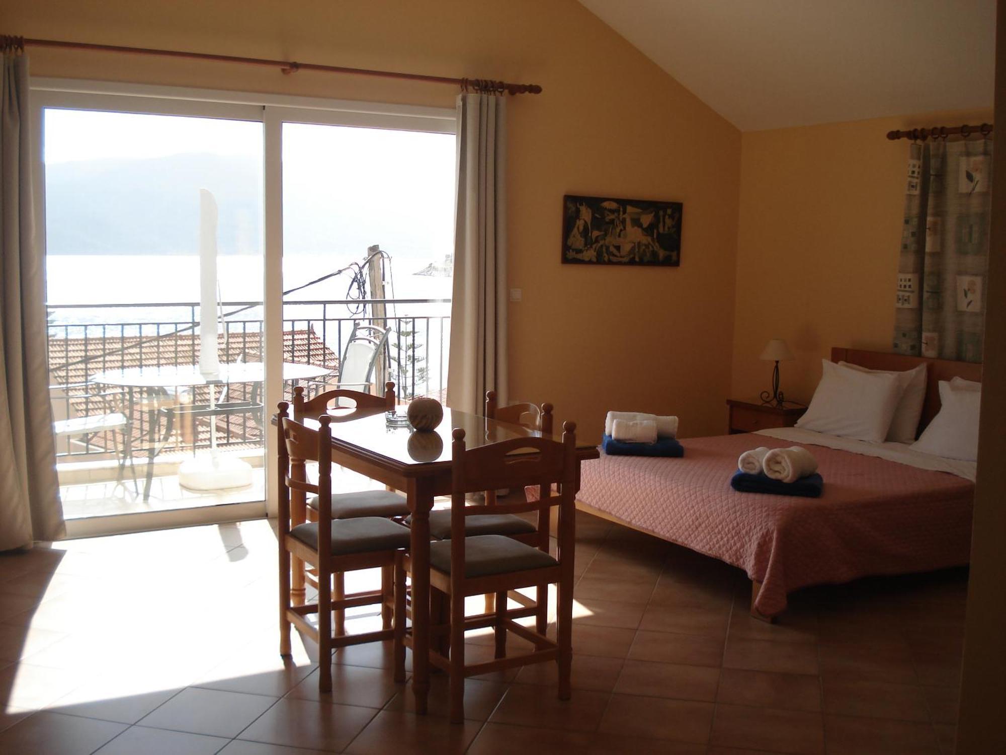 Mema'S Apartment Αγία Ευφημία Εξωτερικό φωτογραφία