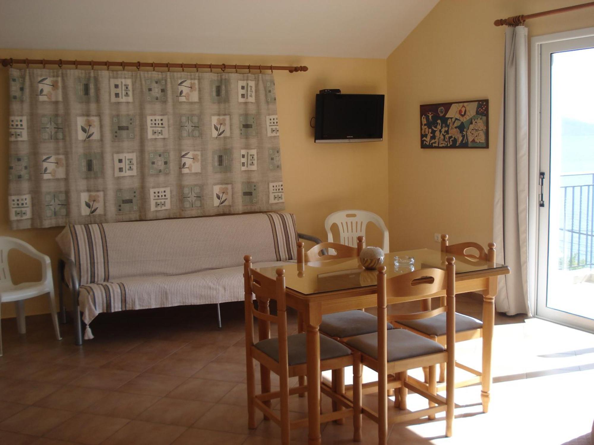 Mema'S Apartment Αγία Ευφημία Εξωτερικό φωτογραφία