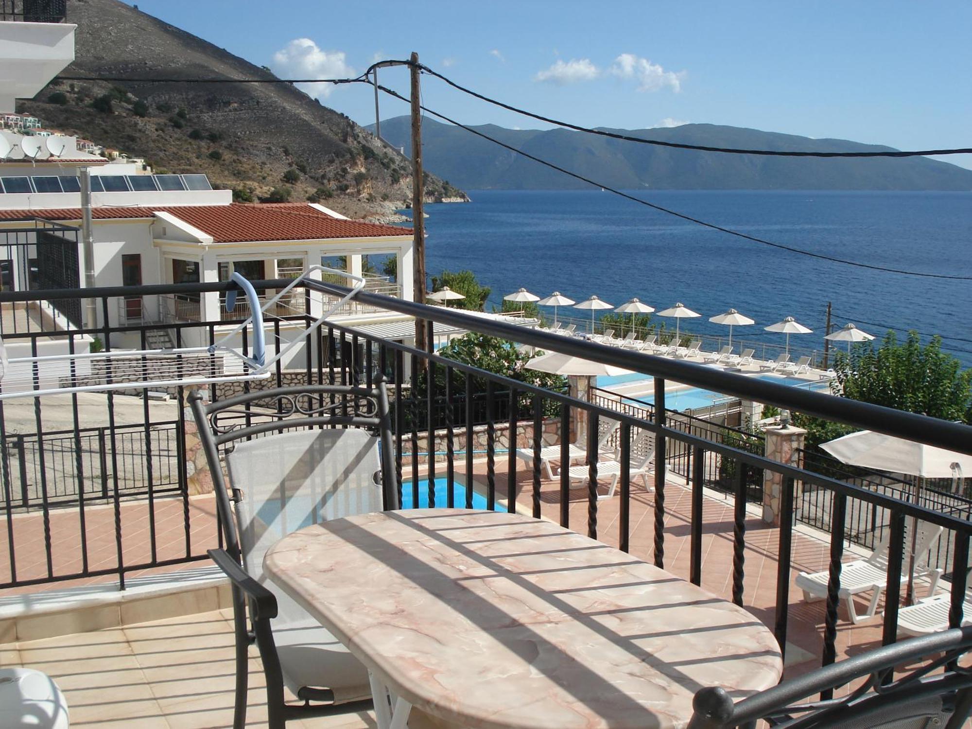 Mema'S Apartment Αγία Ευφημία Εξωτερικό φωτογραφία