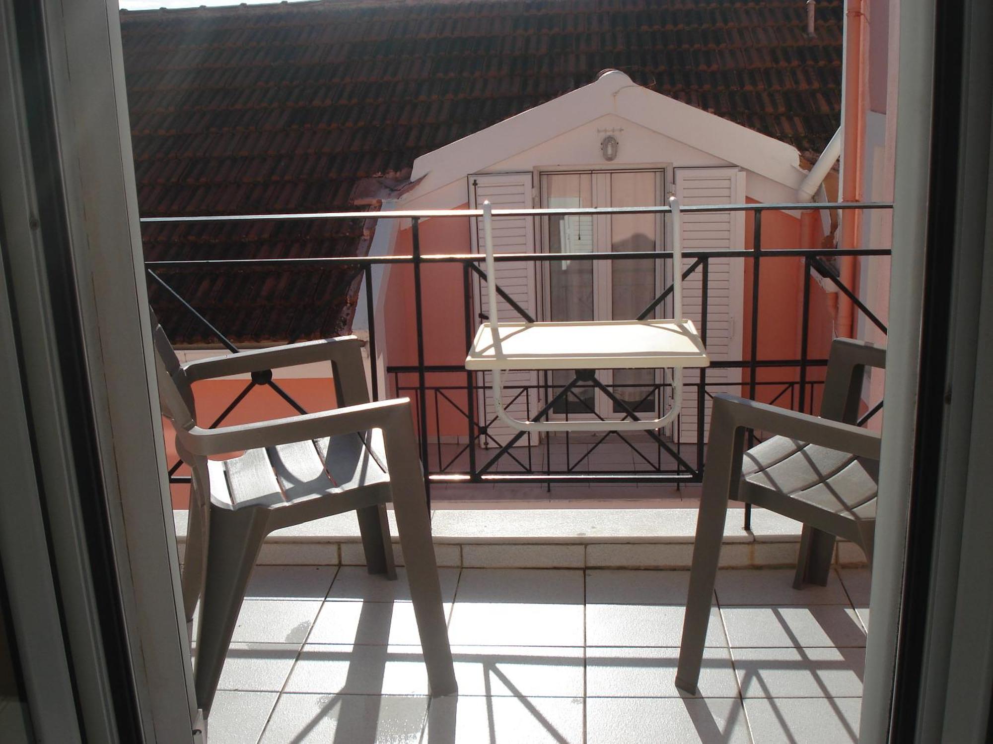 Mema'S Apartment Αγία Ευφημία Δωμάτιο φωτογραφία